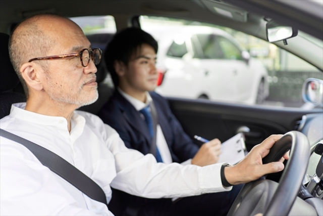 自動車学校の「ペーパードライバー講習」もおすすめの画像